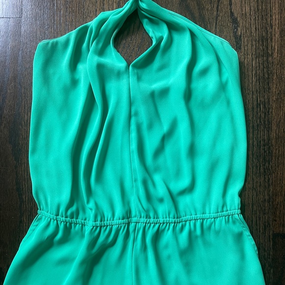 BCBG Casli crossover halter romper - Picture 9 of 13